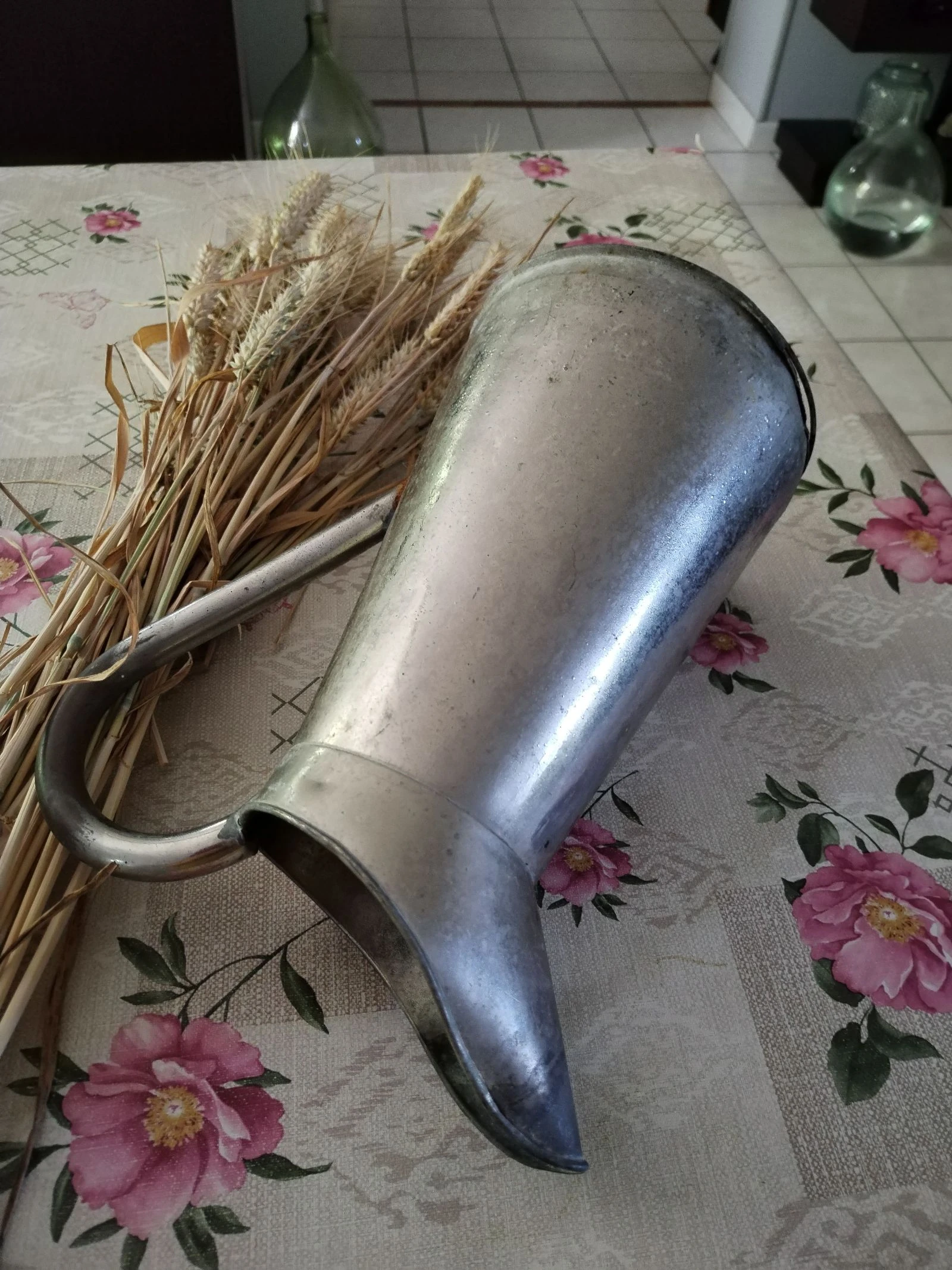 Bonita brocha antigua vintage retro en metal plateado. – photo 9